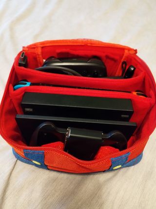Nintendo Switch Azul & Naranja + accesorios