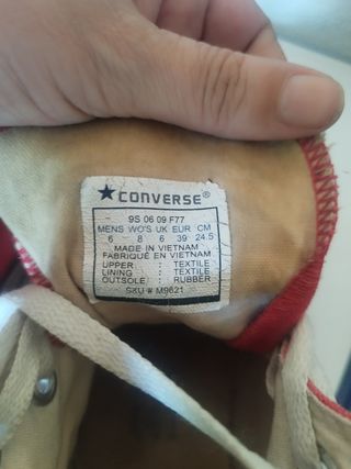 Converse rojas altas + camiseta