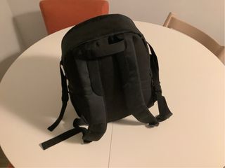 Cámara Canon EOS 1000D + accesorios