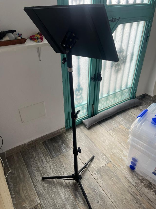 Soporte proyector portátil trípode