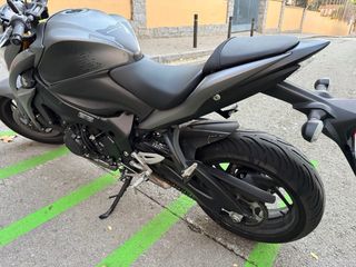 Suzuki GSX-S1000 2015 Gris