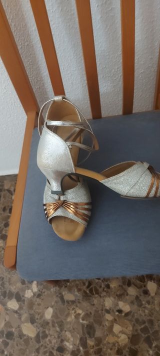 Zapatos baile salón plata-oro