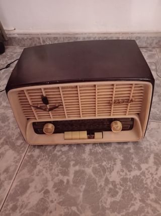 Radio antigua Iberia - Funcionamiento desconocido