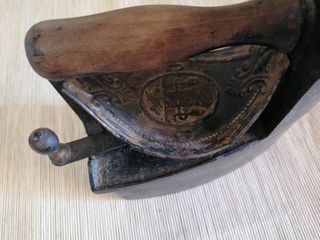 Plancha carbón antigua