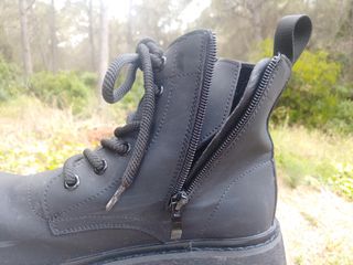 Botas punk/góticas con cremallera