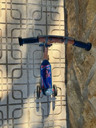 Patinete infantil 3 ruedas Spiderman