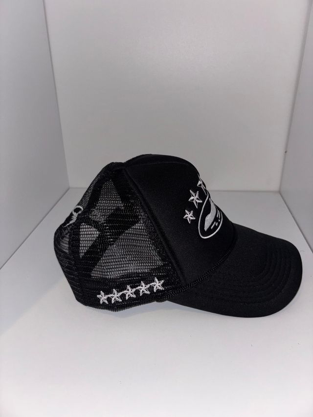Gorra negra con estrellas - Drip
