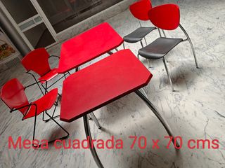 Sillas- mesas rojas. Bajada de precio, ultimos dia