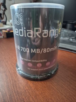 100 CDs MediaRange 700MB