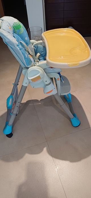 Trona bebé infantil plegable CHICCO.