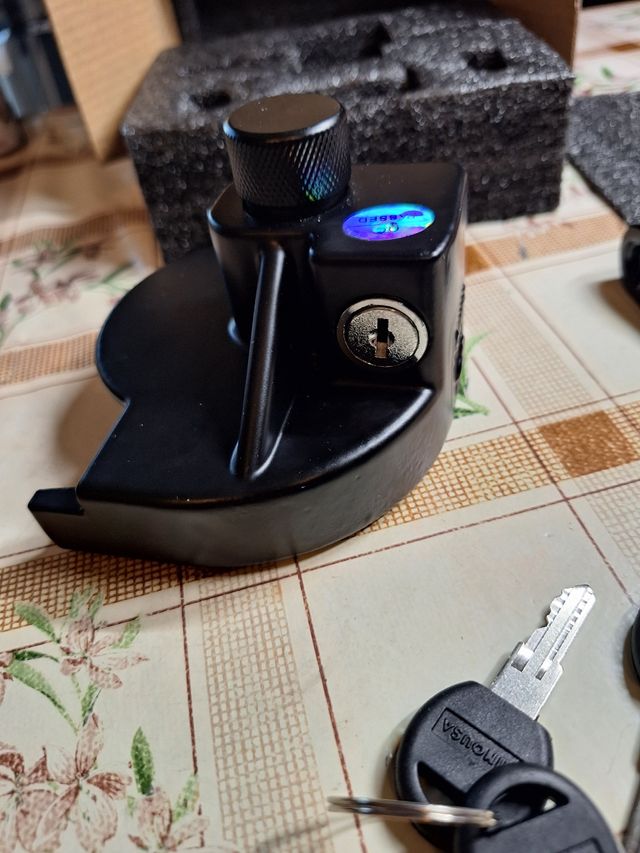 Candado Remolque RhinoUSA 5.8cm