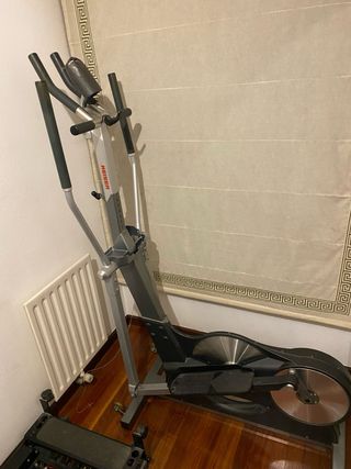 Bicicleta Elíptica Keiser M5