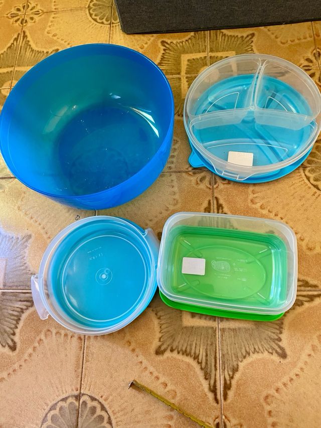 Set contenitori plastica - blu e verde