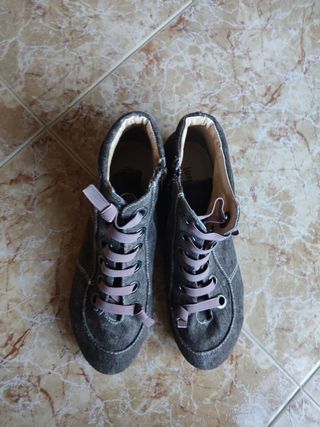 Zapatillas marrón-gris
