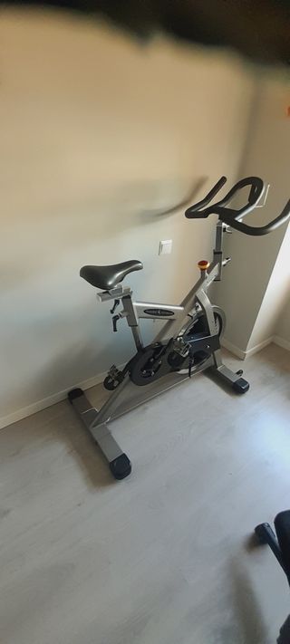 Bicicleta estática spinning 