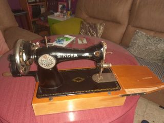 Máquina de Coser Singer Antigua (Negociables)