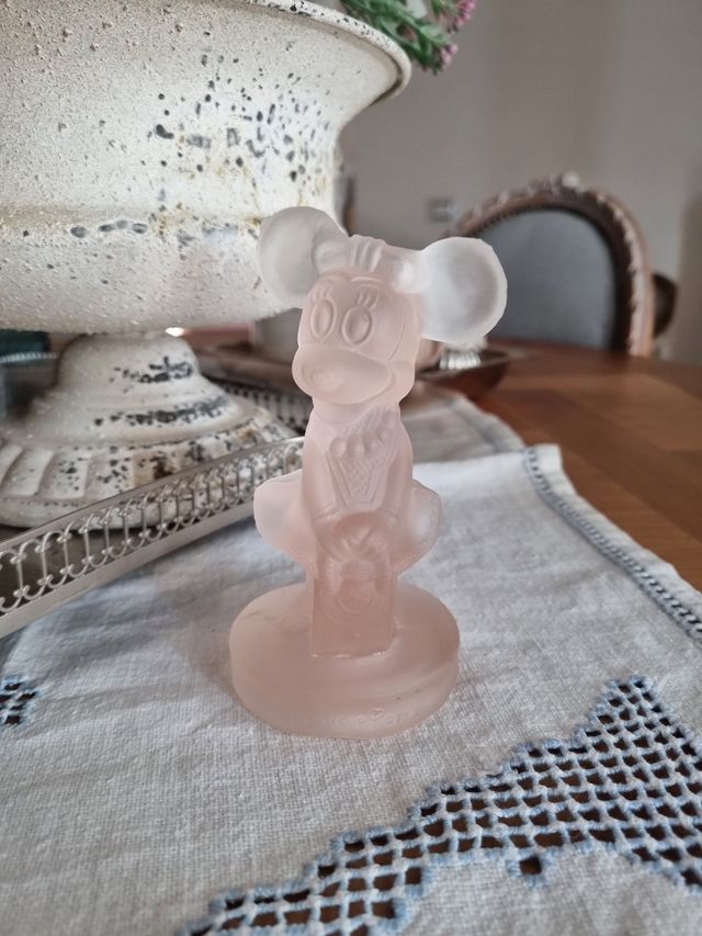 Statua Minnie Mouse vetro satinato