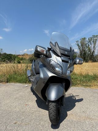 Suzuki Burgman 650 Executive