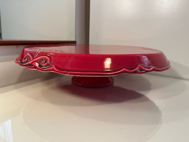 Cake stand de cerámica roja