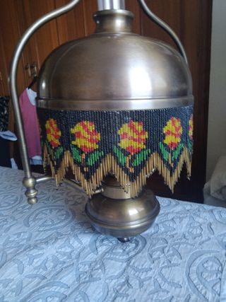 Lámpara antigua metal dorada