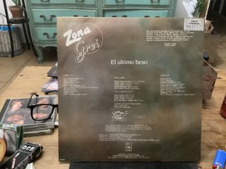LP Zona Grei - El último beso