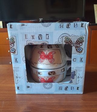Tetera y taza porcelana - Mariposas