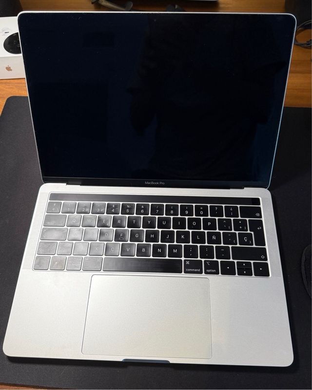 MacBook Pro 13” 2018 i5 500GB en perfecto estado