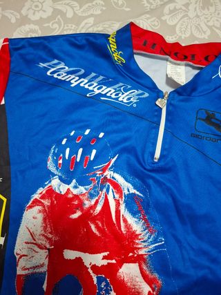 Un Maillot ciclismo Campagnolo vintage
