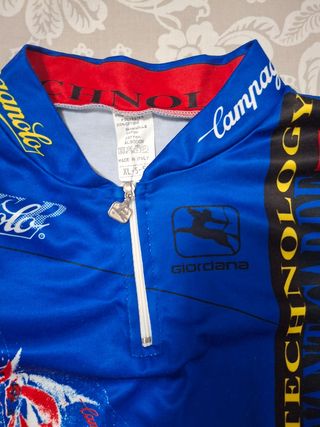 Un Maillot ciclismo Campagnolo vintage