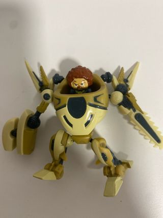 Ready2Robots: 6 Robot, 10 muñecos y armas