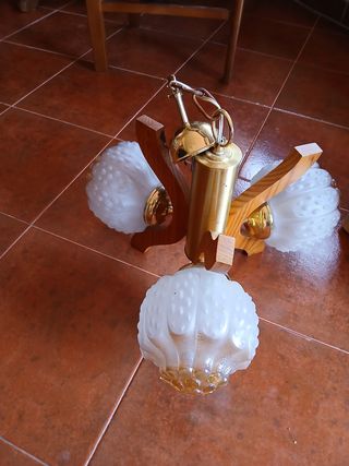 4 lámparas antiguas de metal y cristal