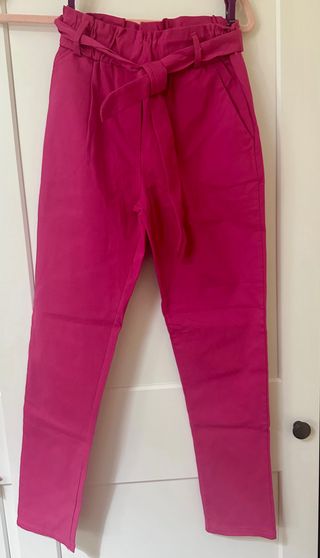 Pantalones pitillo rosa