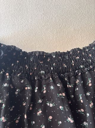 Falda negra estampada - volantes