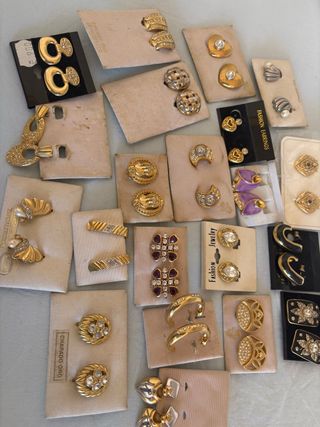 21 Pendientes Vintage dorados