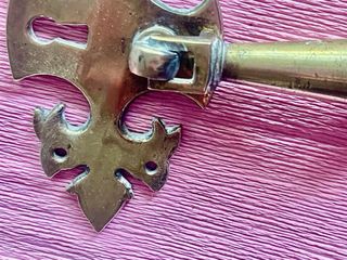 ANTIGUOS TIRADORES DE BRONCE