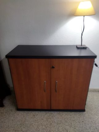 Armario oficina madera marrón