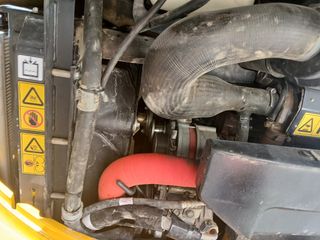 Excavadora JCB 85Z-1 Giratoria