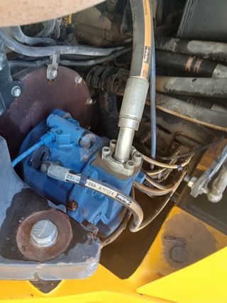 Excavadora JCB 85Z-1 Giratoria