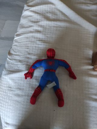 Muñeco Spiderman peluche