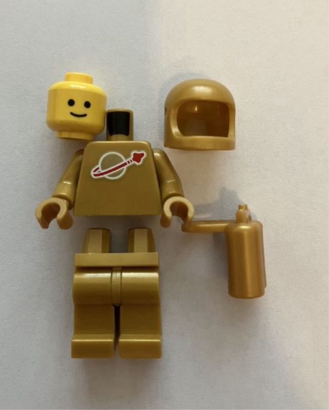 Lego 21358 Astronautas Minifiguras (2)