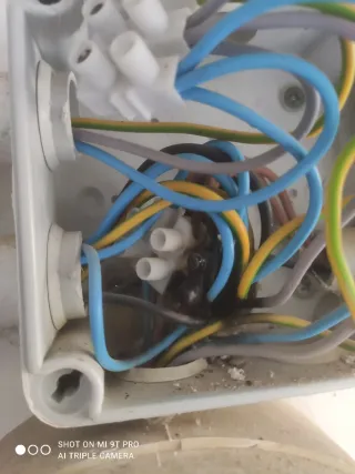 Técnico Electricista profesional