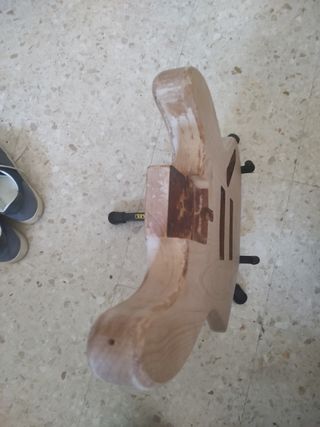 Bajo eléctrico 5 cuerdas. 