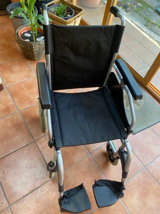 Silla de ruedas Prim plegable