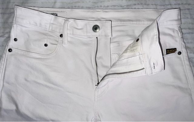 Bermuda G-Star RAW blanca, talla 32