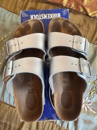 Sandálias Birkenstock Arizona 37 Prateadas