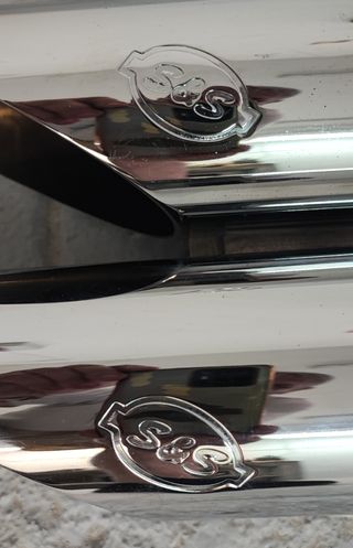 Escapes SS Harley Davidson Softail Deluxe 