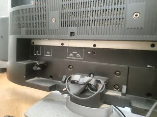 TV Toshiba 32" - Pantalla LCD