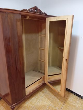 Armario madera vintage