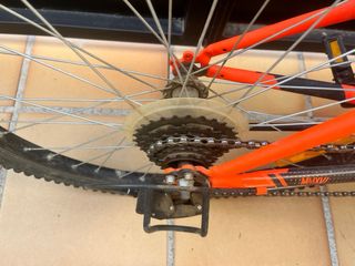 Bicicleta MTB Rockrider 500. 24 pulgadas