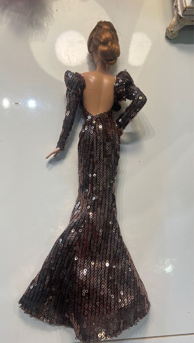 3 Vestidos Barbie: ¡Lujo y brillo!